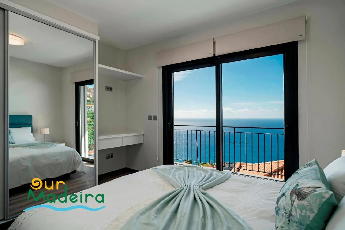 Vila Ourmadeira - Casa Amaro Sunset, Contemporary Calheta  Calheta (Madeira)