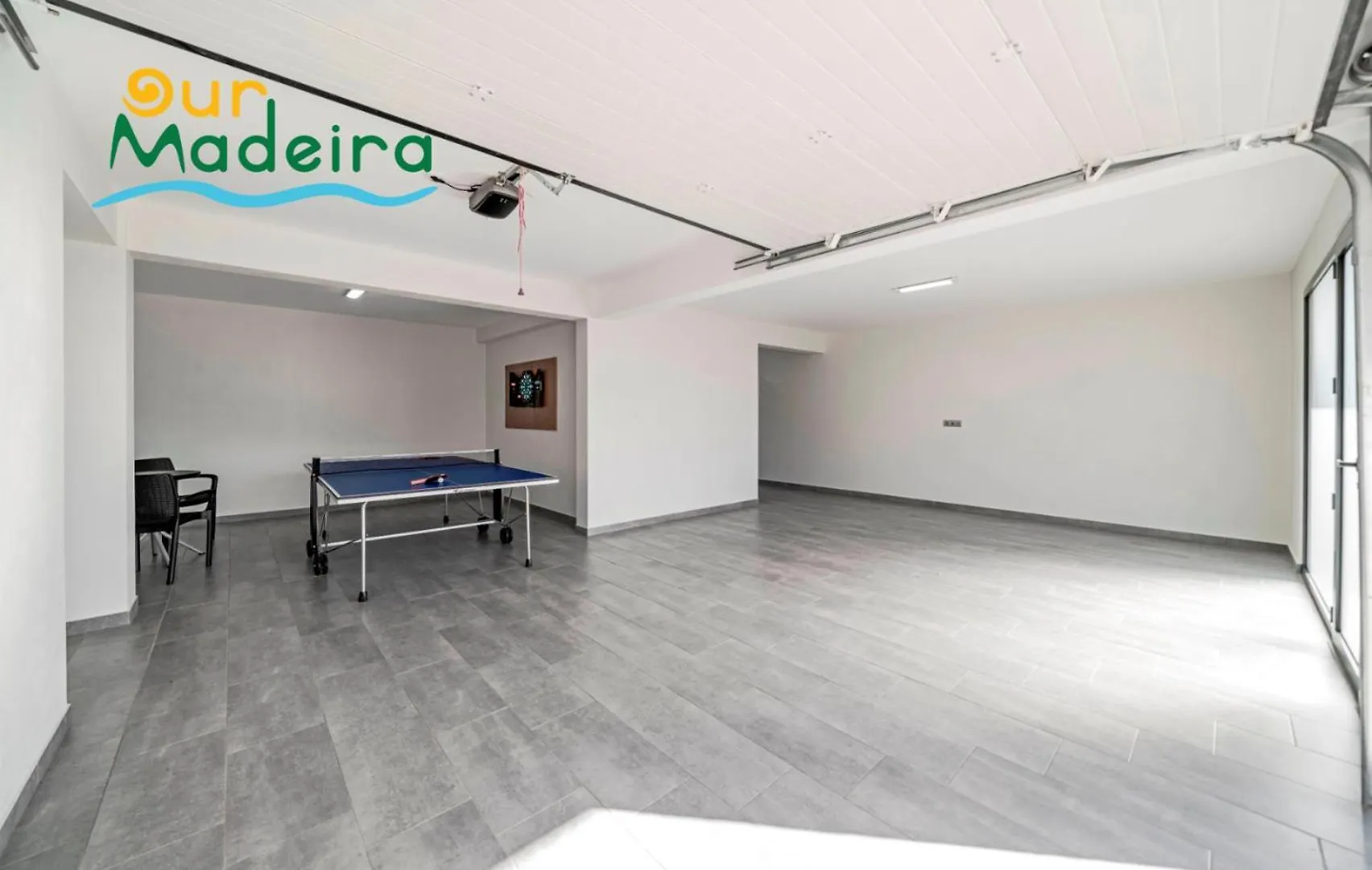 Vila Ourmadeira - Casa Amaro Sunset, Contemporary Calheta