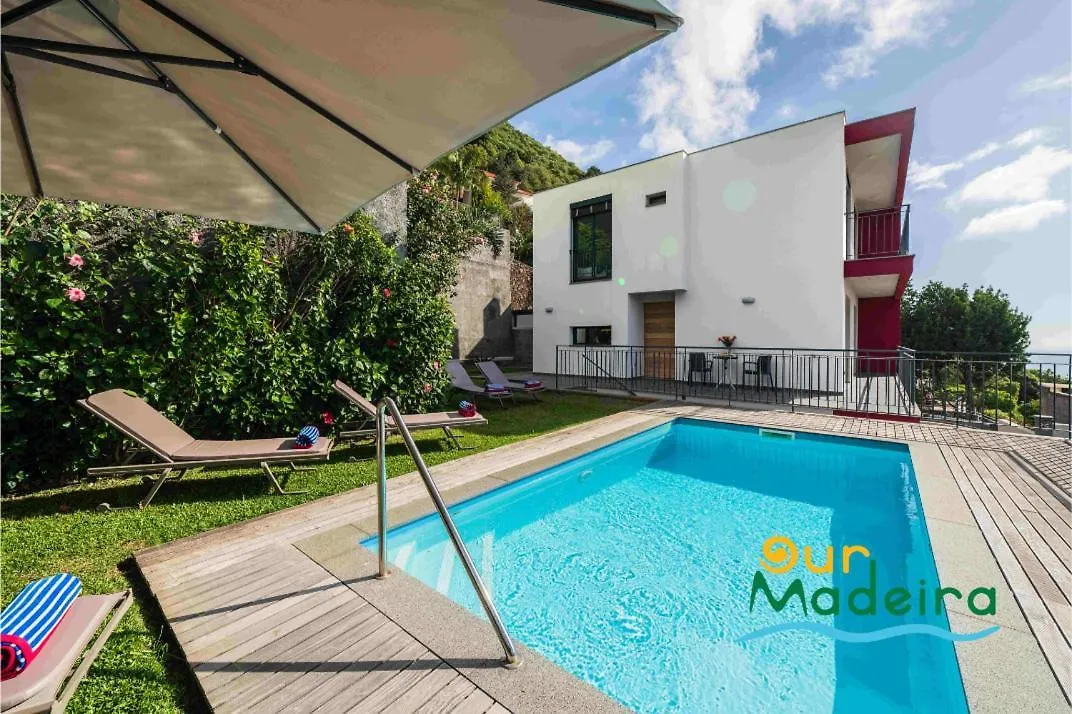 Vila Ourmadeira - Casa Amaro Sunset, Contemporary Calheta
